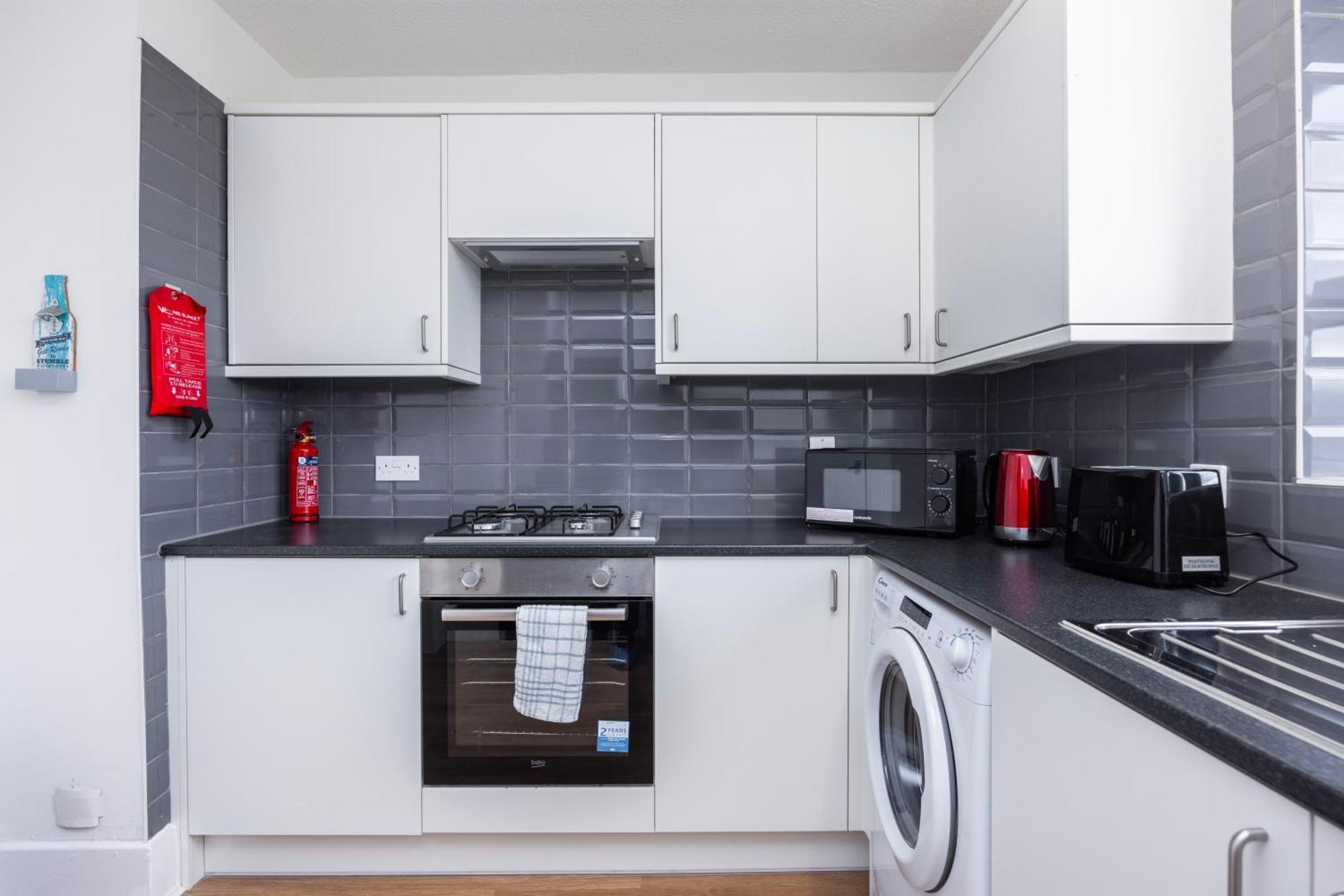 Excel O2 Stunning Large 3 Bedroom Apartment With Balcony ลอนดอน ภายนอก รูปภาพ